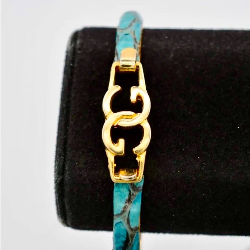 Vintage Gucci GG 24kt gold plated logo snakeskin bracelet - Picture 1 of 7